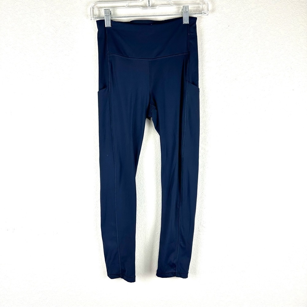 Athleta Blue Ultimate Stash Pocket Athletic Athleisure Capri Leggings XS Tall